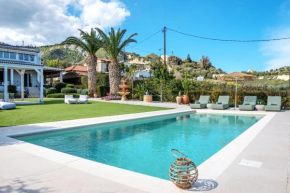 Luxury Garden Villa - Elegant rural retreat, heated pool